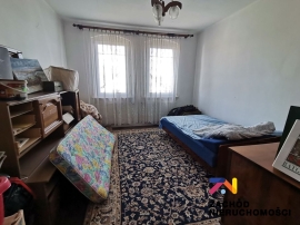 Dom z zabudowaniami - PoŁęcko